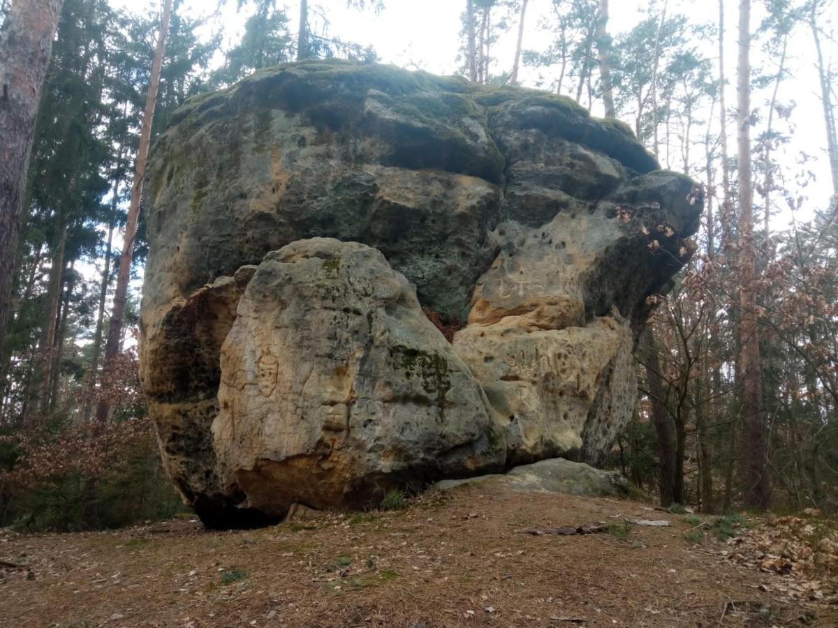 Chata U Certovych Hlav Villa Zelizy Exterior foto